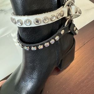 Boot chain Strap leather Embellished Crystal Black & White Leather